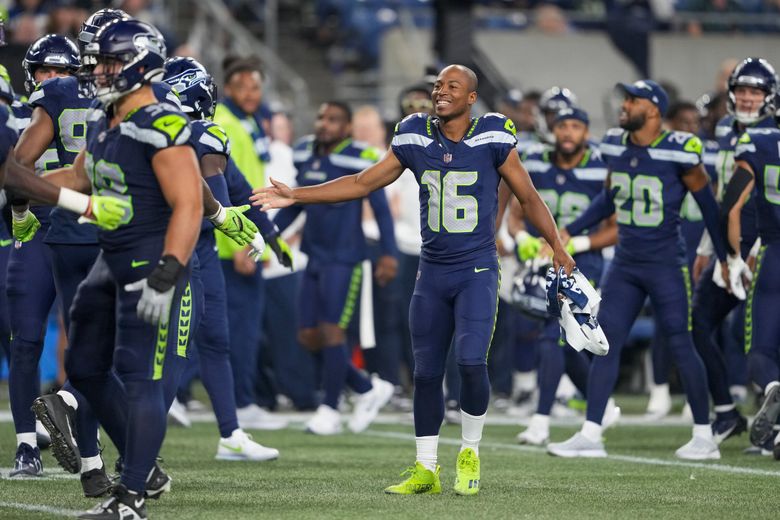 Seahawks excited to see what 'special' group of receivers can do