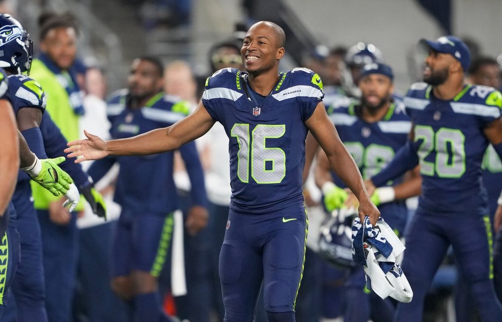 Seahawks excited to see what 'special' group of receivers can do