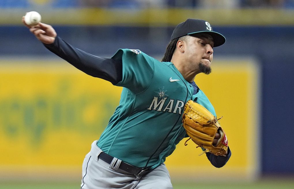 Luis Castillo, Mariners shut down Rays in possible playoff preview