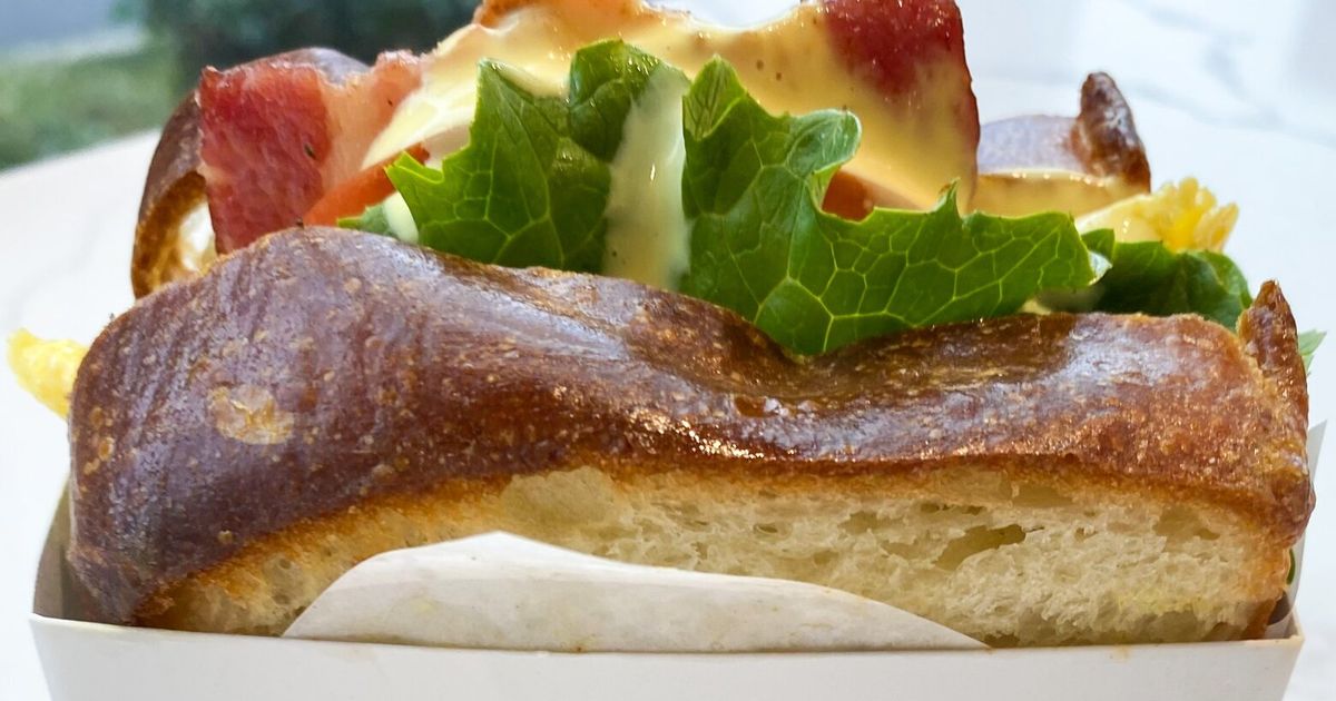 我们的美食评论家评选出西雅图最好的9款早餐三明治
