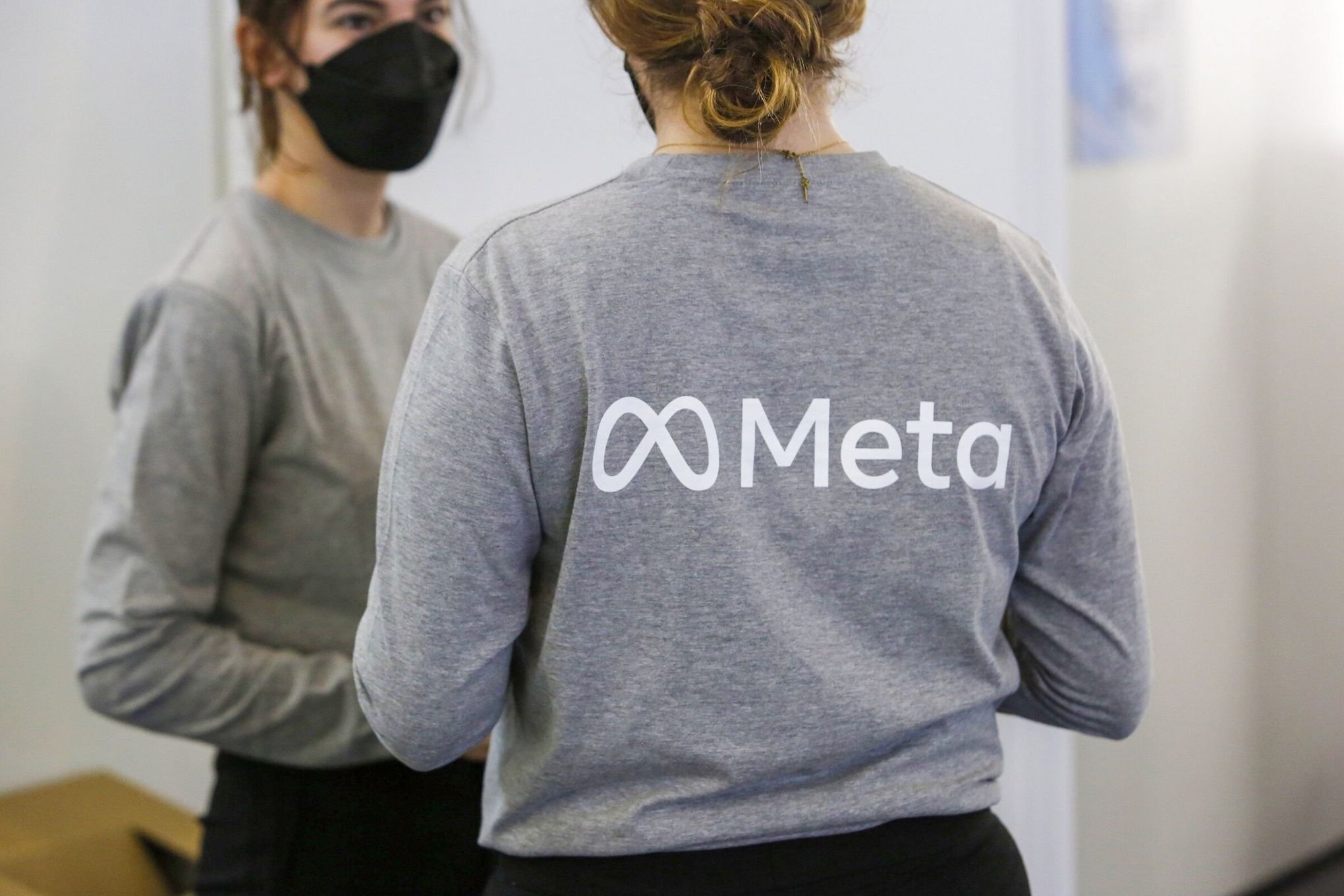 Meta Reality Labs Latest Revenue & Operating Cost Figures Aren't Going to  Make Investors Happy