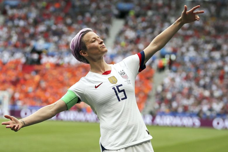 Megan Rapinoe criticizes NFL over Colin Kaepernick, acknowledges