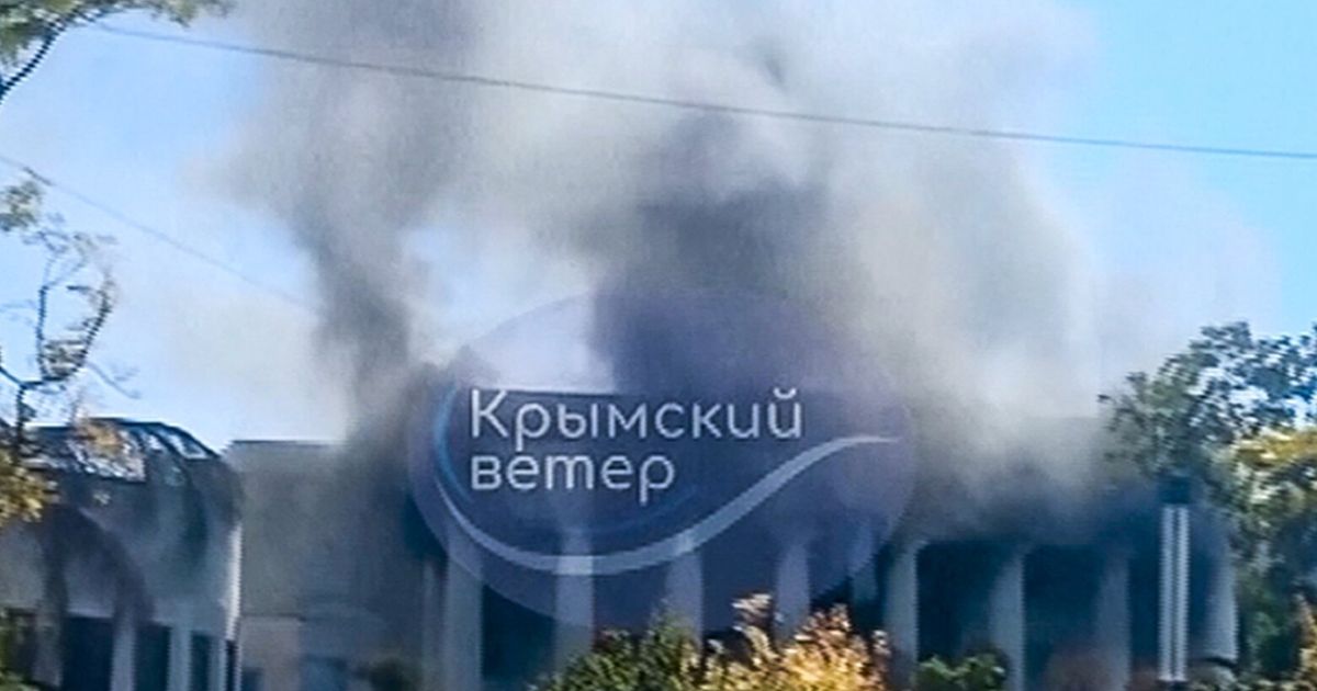 A Ukrainian missile strikes the headquarters of Russia’s navy in Crimea ...