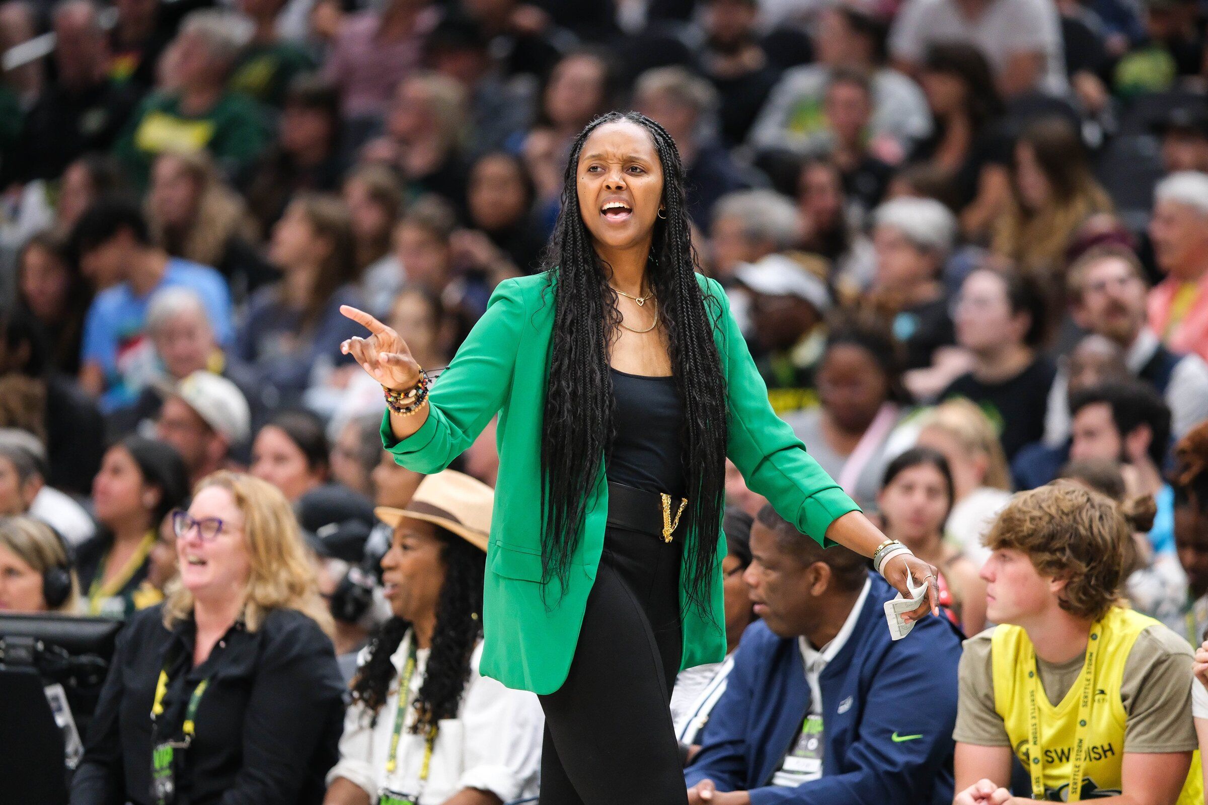 Storm sign Noelle Quinn to multiyear contract extension | The