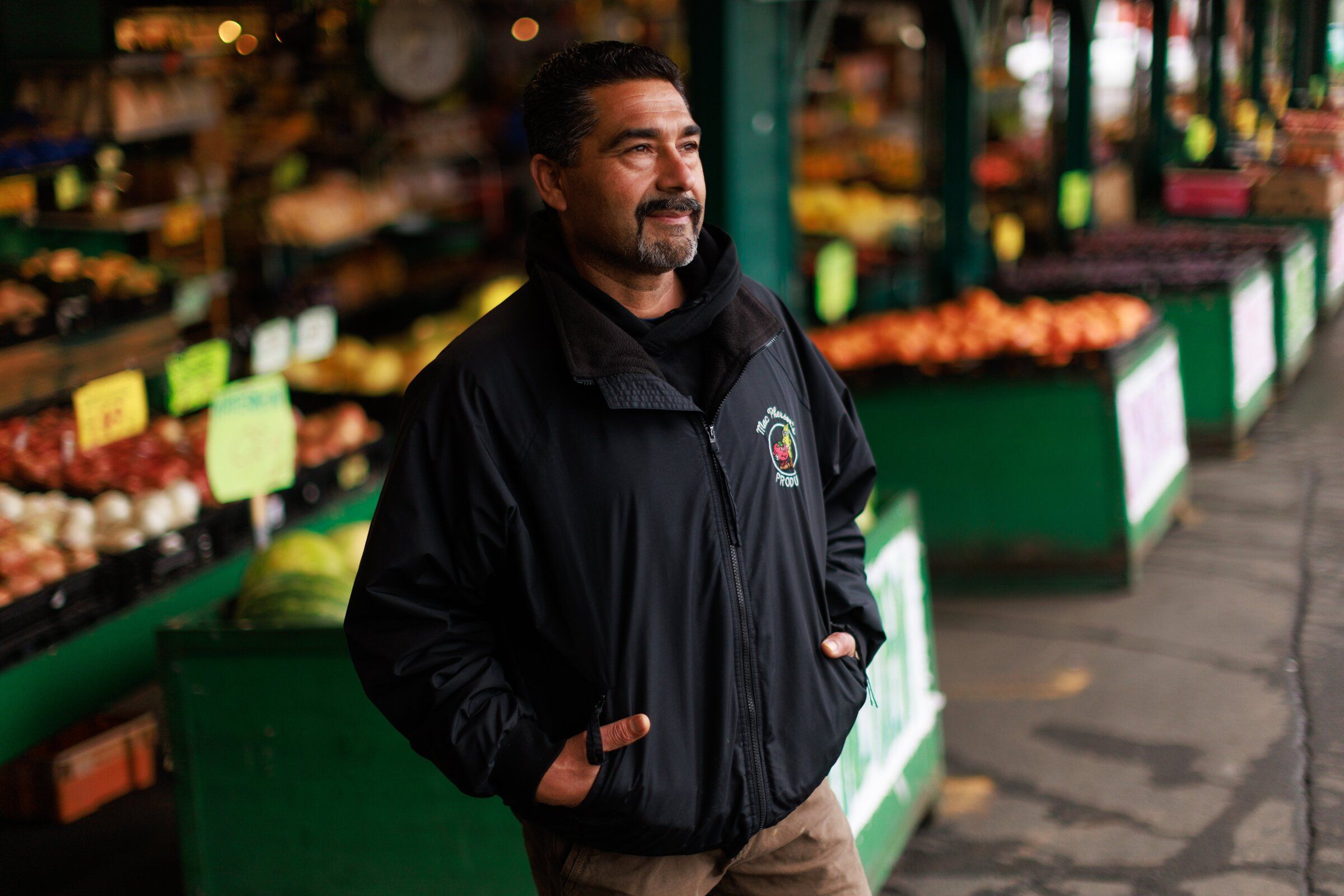 【Evans Matthews】ビクトリアンのフルーツスタンド Evans Matthews】ビクトリアンのフルーツスタンド 関西では2店舗限定