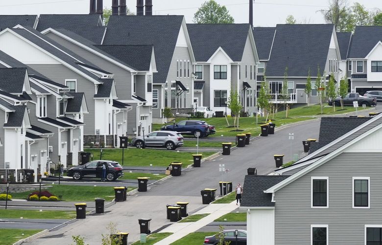 FILE – A development of new homes in Eagleville, Pa., is shown on Friday, April 28, 2023. Sales of new U.S. homes hit a 5-month low in August 2023, as sky-high mortgage rates continue to strain prospective homebuyers’ ability to afford a dwelling. (AP Photo/Matt Rourke, File) NYWS301 NYWS301