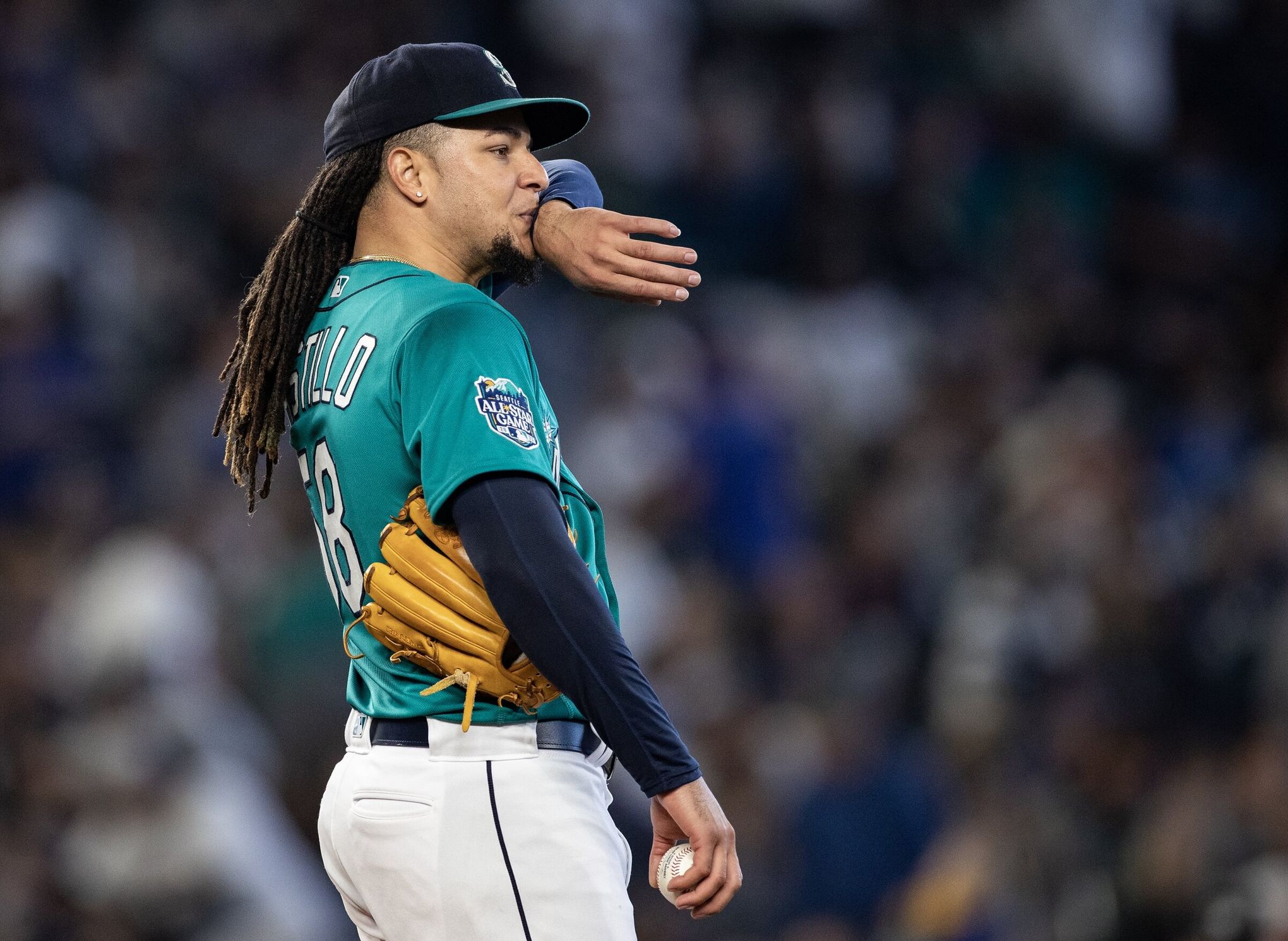 Getting to the bottom of how the Mariners' Cal Raleigh got the
