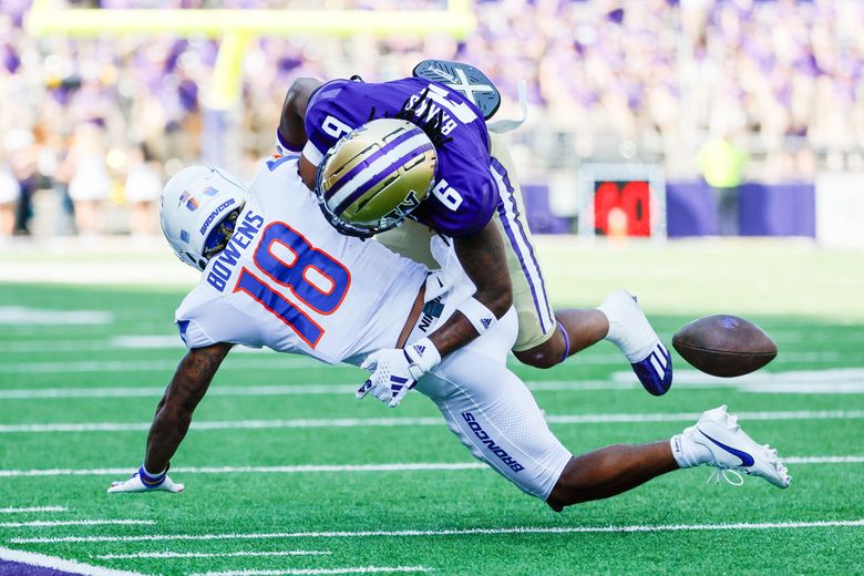 Photos: Washington Huskies football vs. Boise State Broncos season