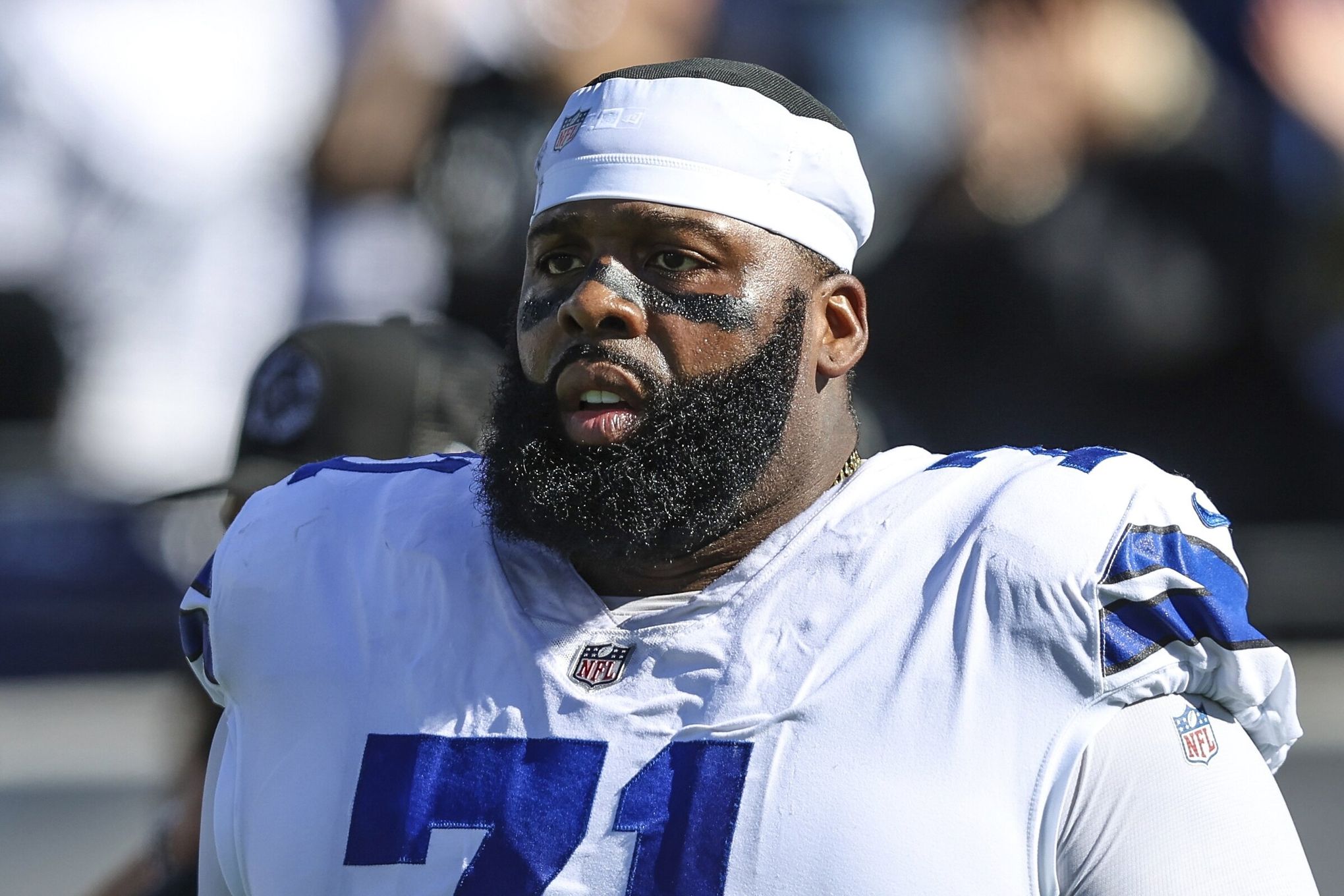 Report: Jason Peters, 41, wants to sign with NFL team