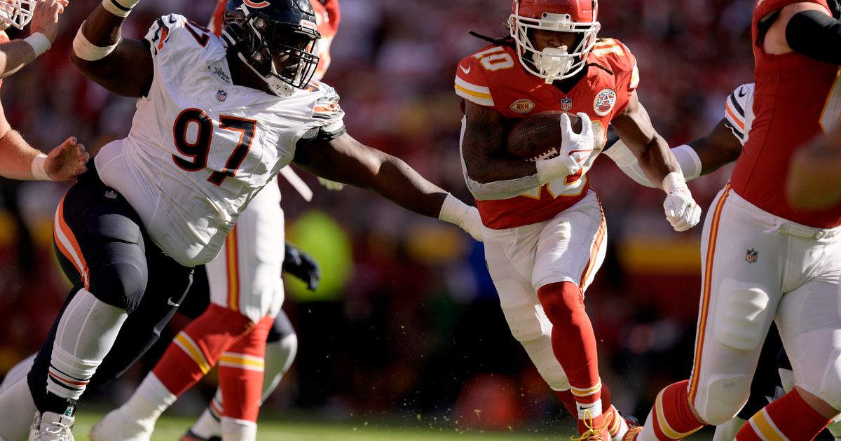 Patrick Mahomes, Chiefs crush Bears 41-10