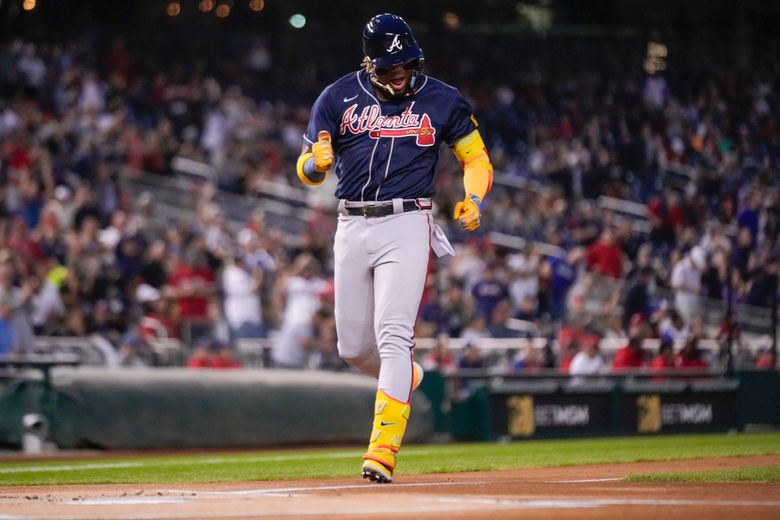 Braves' Ronald Acuña needs five home runs for historic 40-60 season