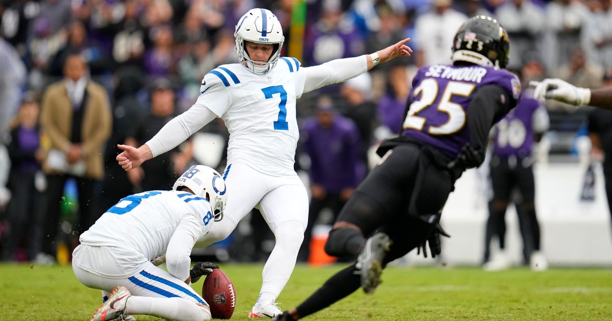 Matt Gay kicks 4 FGs over 50 yards, including OT winner, as Colts