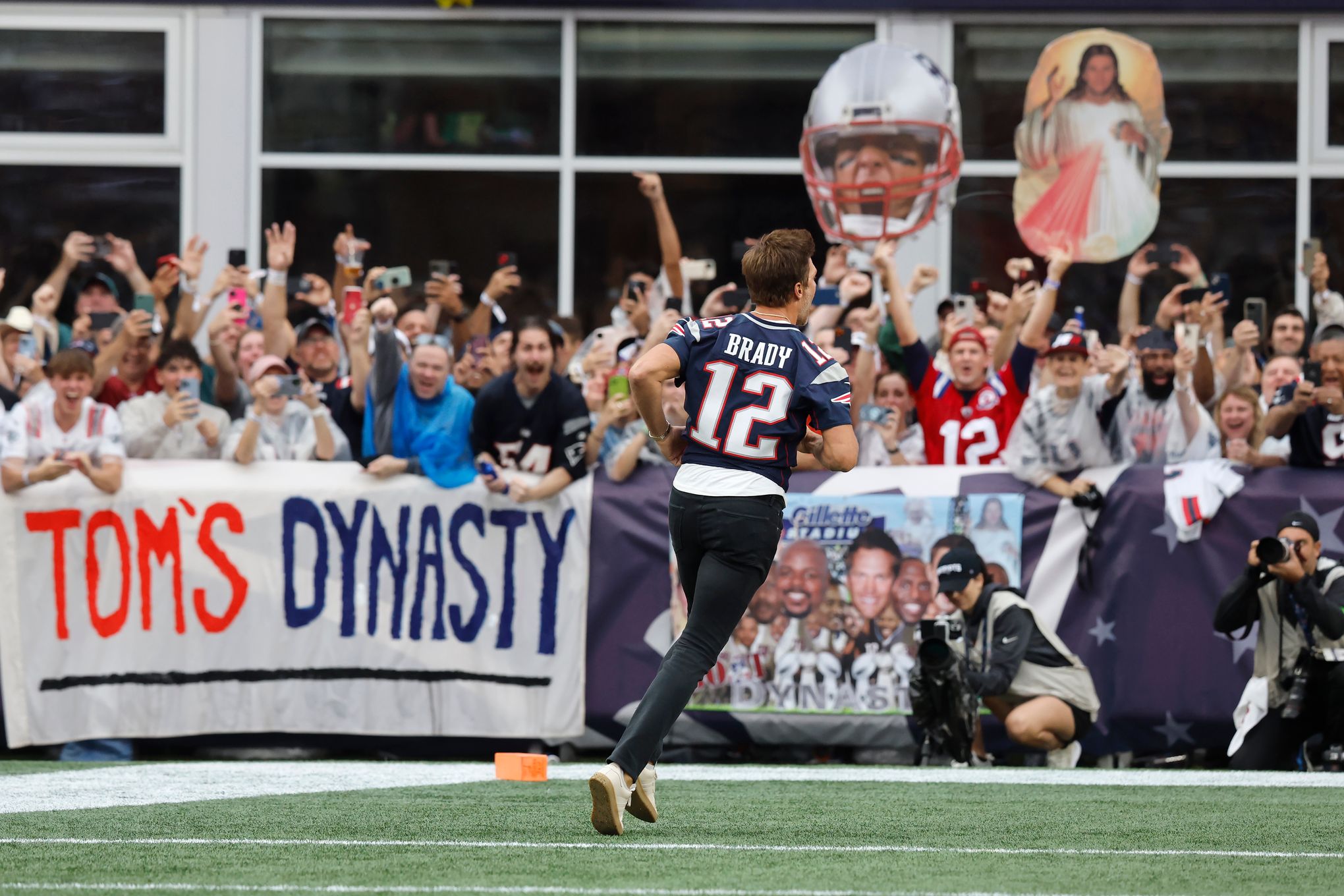 Tom Brady dominates the Super Bowl record book 