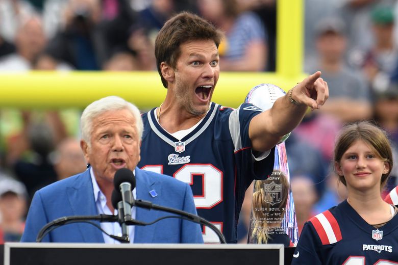 Tom Brady returns to hero's welcome in New England and declares