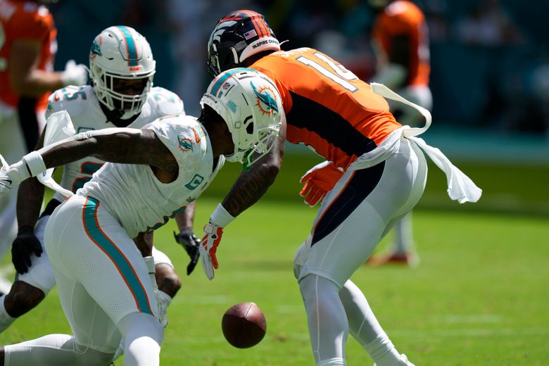 Twitter reacts to Broncos' embarrassing 70-20 loss to Dolphins