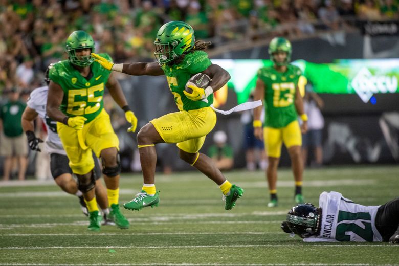 Oregon Ducks Player of the Game: Quarterback Bo Nix