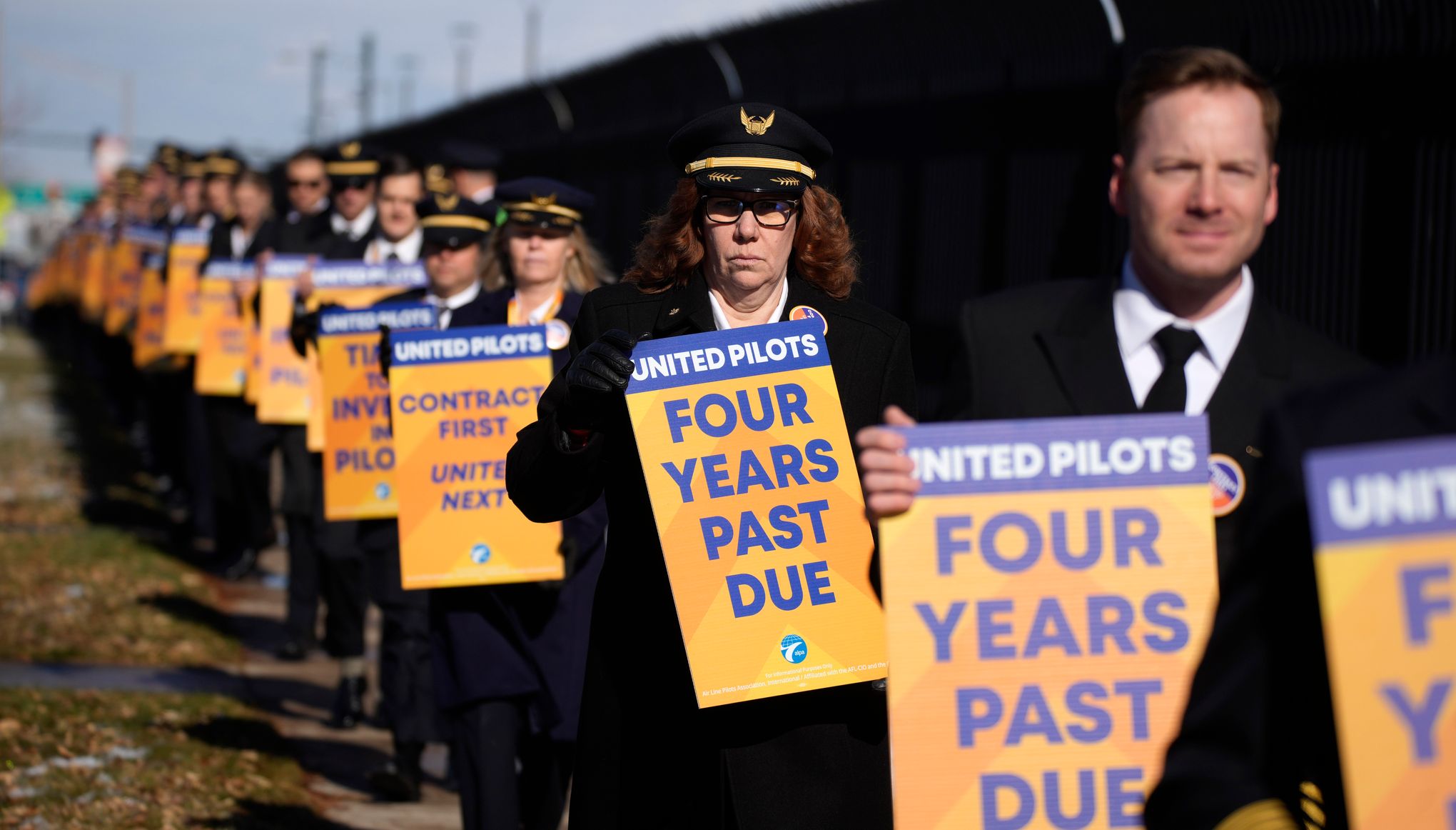 American Airlines suffers revenue loss following pilots union deal