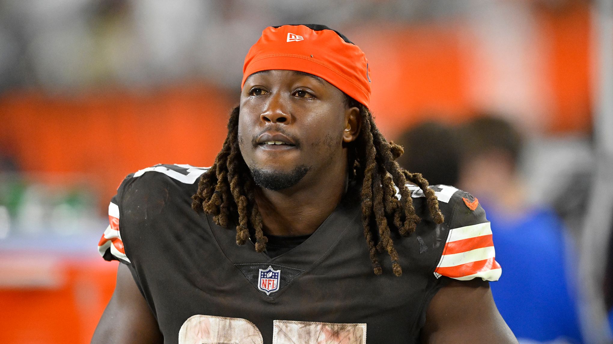 Browns should fortify backfield by re-signing Kareem Hunt