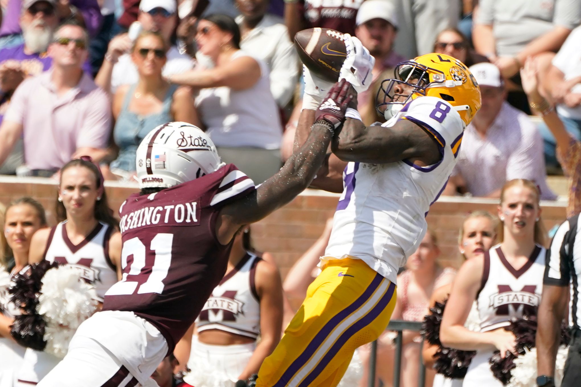 AP Top 25: LSU jumps to No. 12 after dominant win over Mississippi