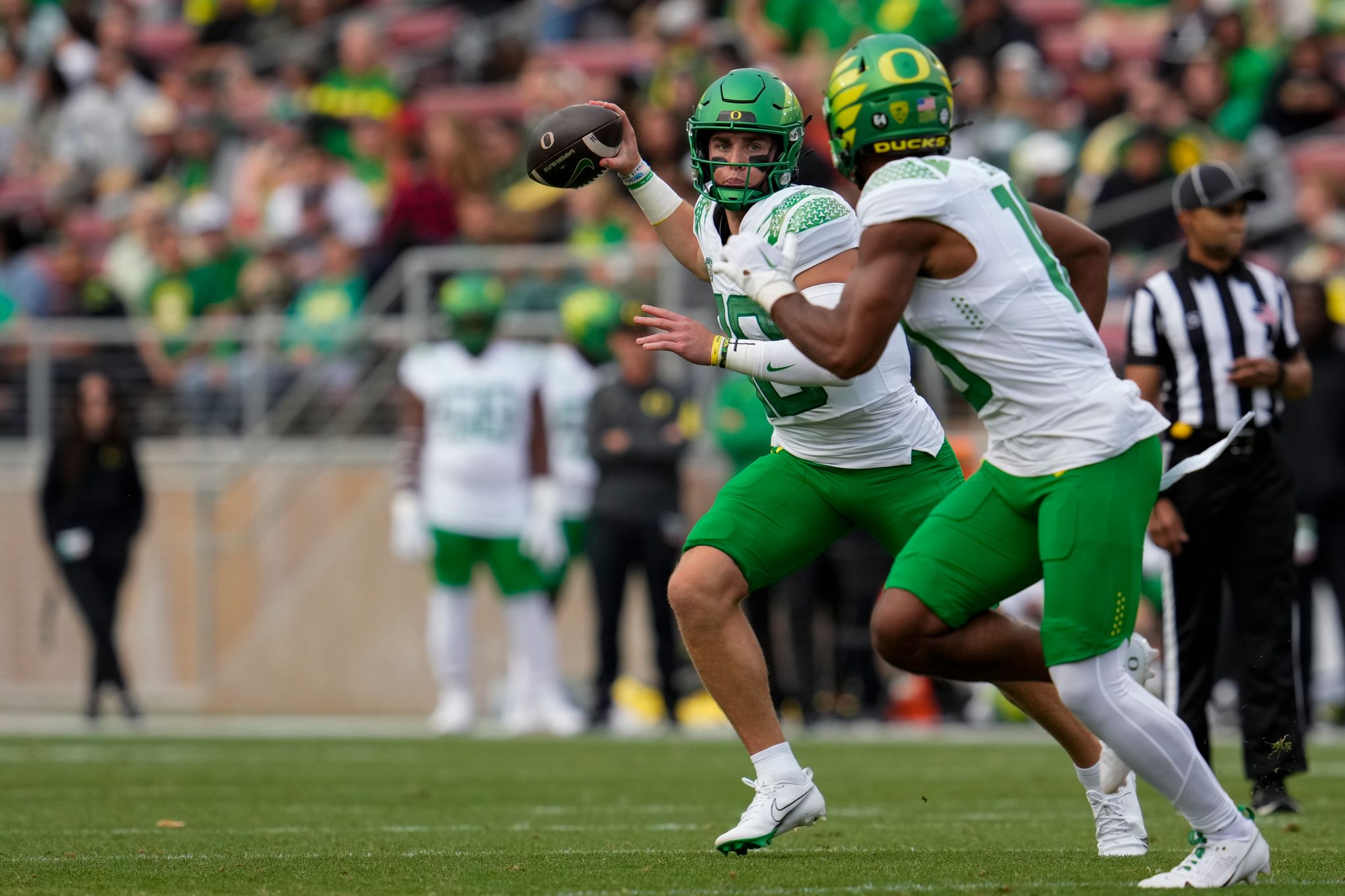 Hawaii hoping to contain Bo Nix and No. 13 Oregon