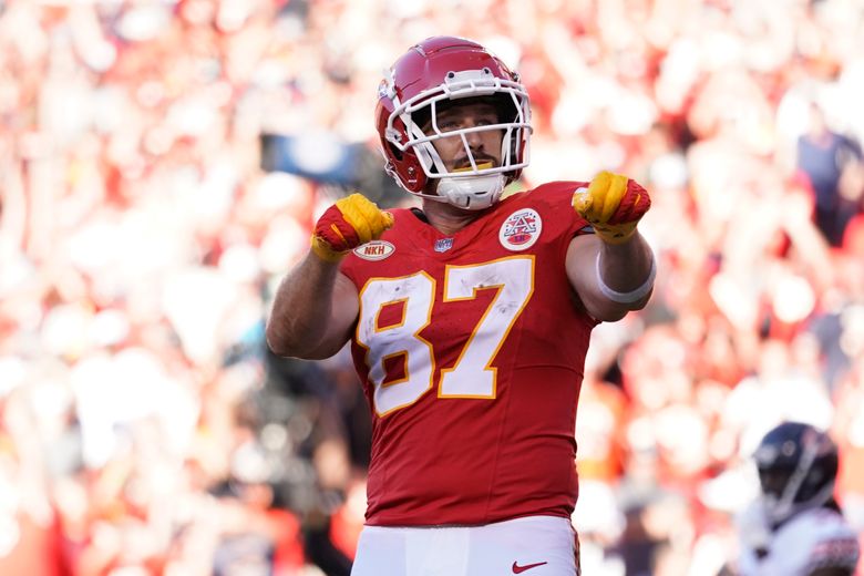 Travis Kelce notes Taylor Swift's bold appearance at Chiefs game