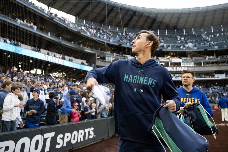 Mariners wrap up season with 1-0 win against Rangers