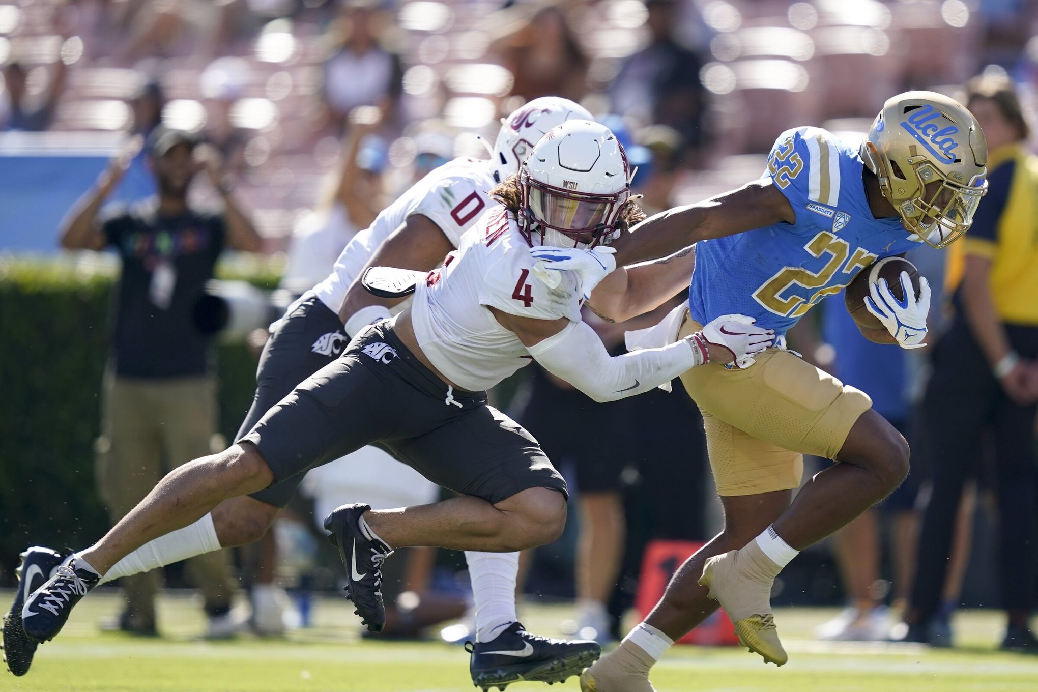 Analysis: No. 13 WSU Cougars suffer first loss as problems up front become  apparent