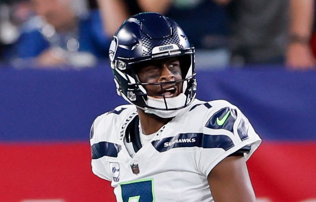 Seahawks' Geno Smith dedicates game to ex-Giants bosses