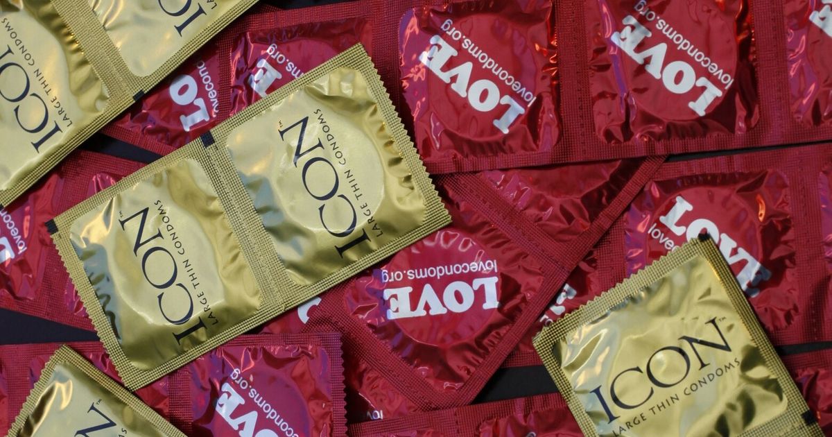 California governor vetoes bill to make free condoms available for high