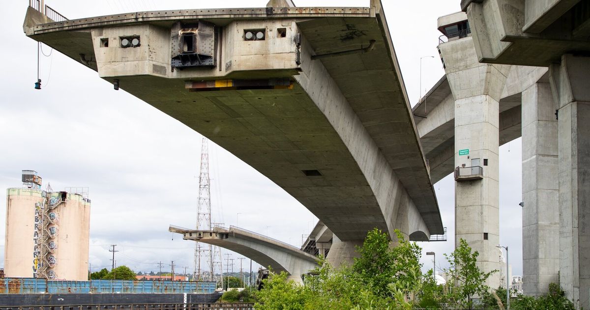西雅图西西里摆动桥提前四天重新开放
