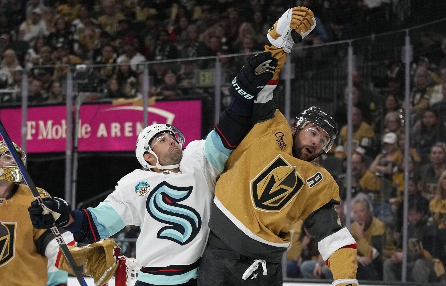 Sluggish Kraken Lose Season Opener To Stanley Cup Champion Vegas | The ...