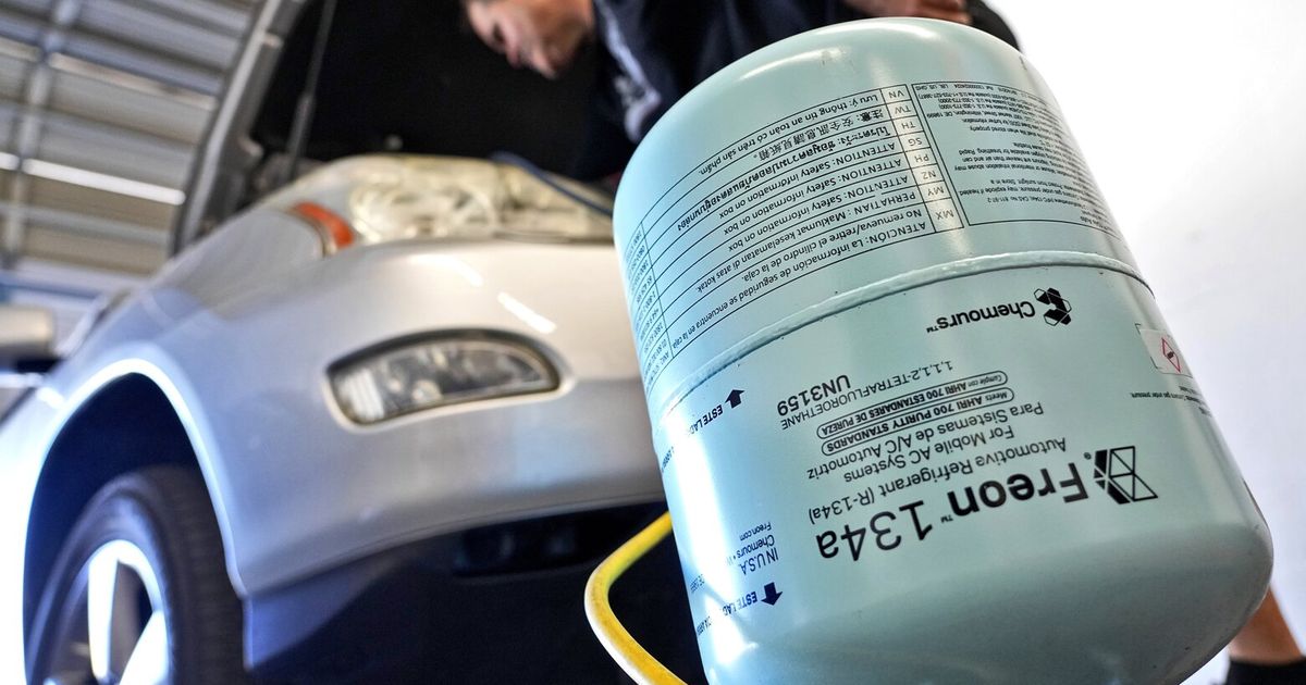 When it comes to heating the planet, the fluid in your AC is thousands of times worse than CO2