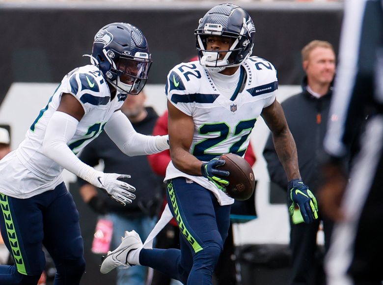 Goal line defense works out for Seahawks this time