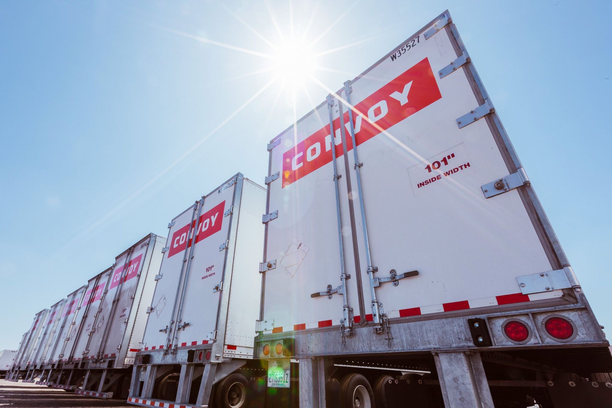 Bezos-backed Convoy reportedly cancels all shipments