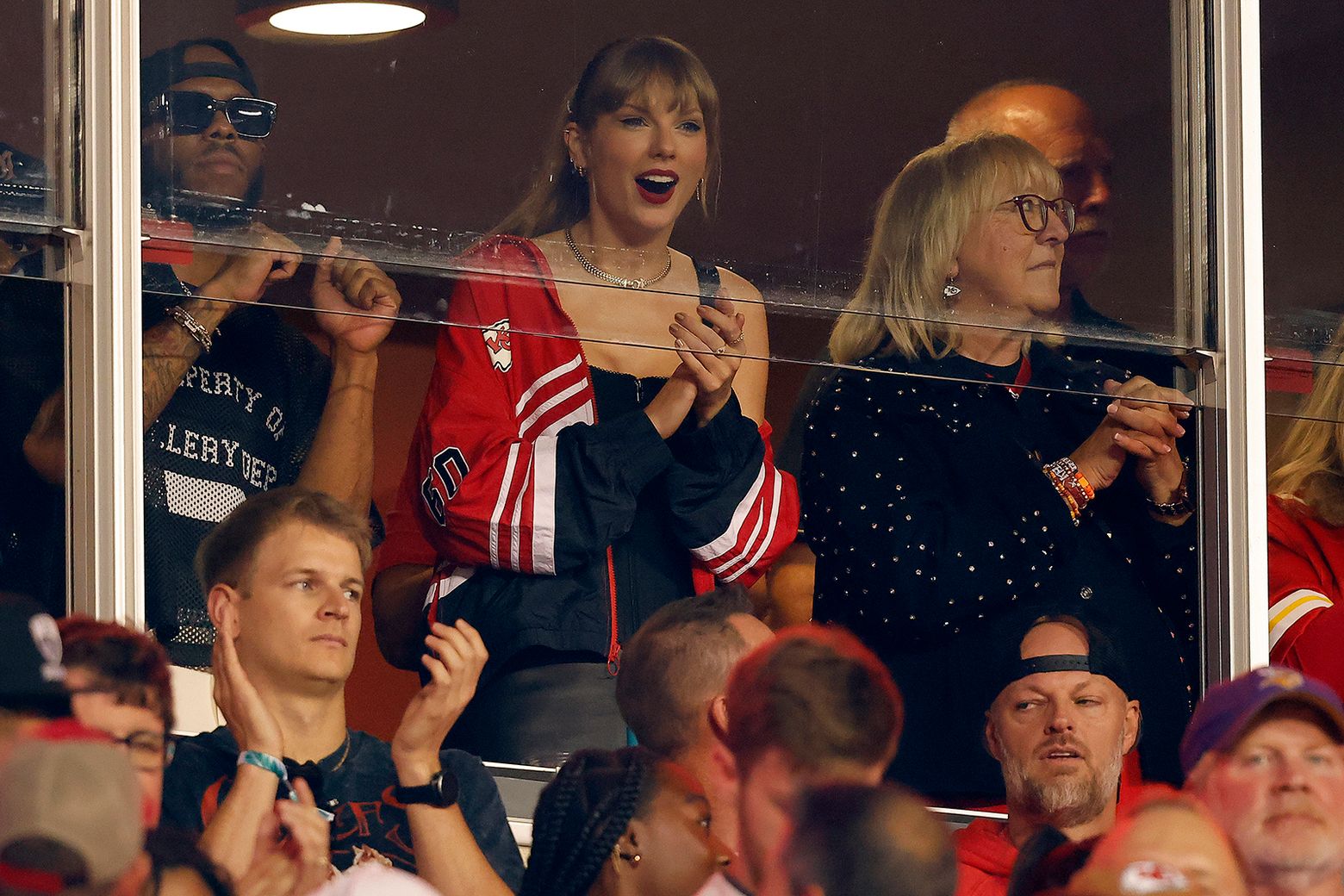 Travis Kelce and Taylor Swift Are 'Really Happy Together' (Source