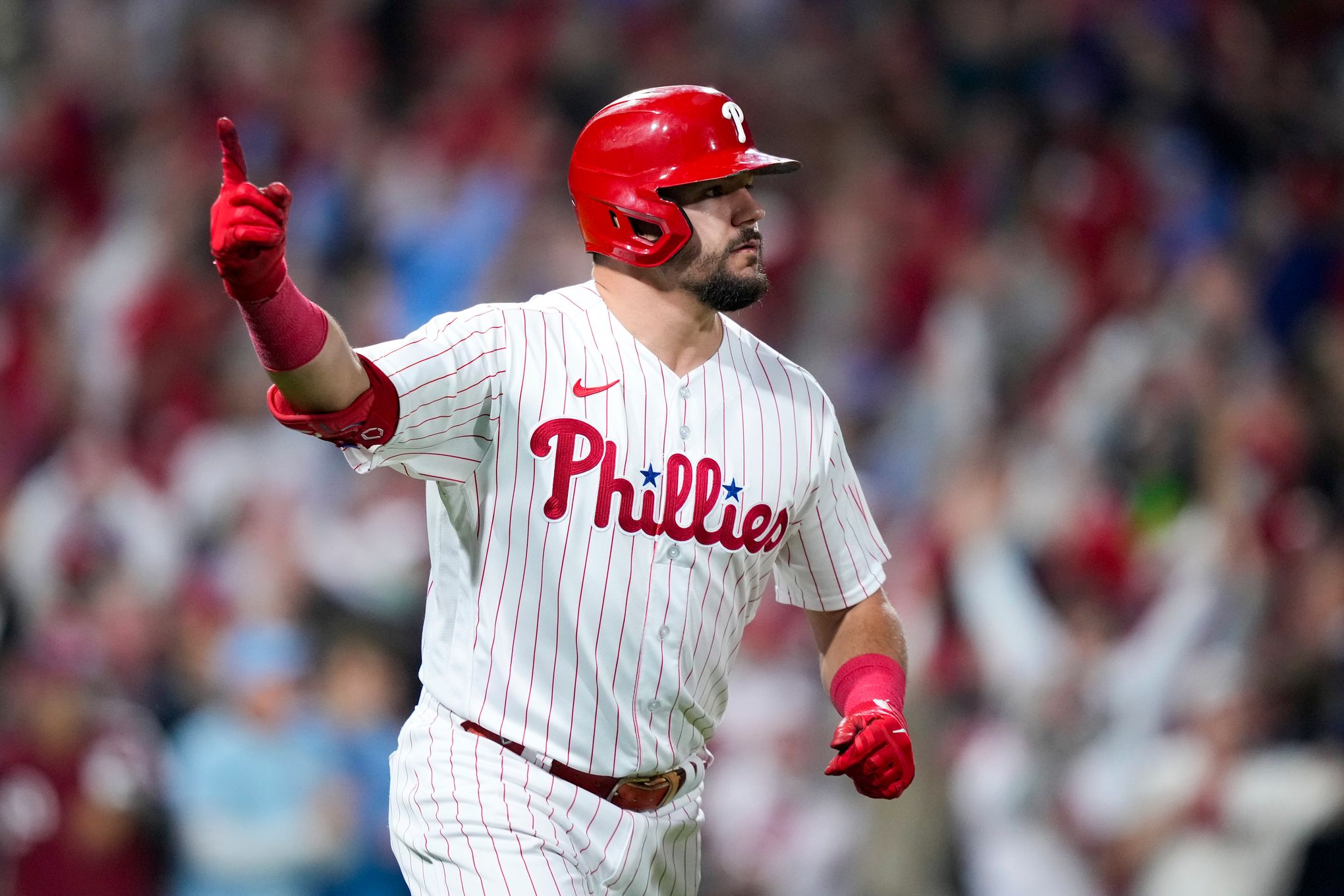 Philadelphia Phillies: Kyle Schwarber makes a strong first impression