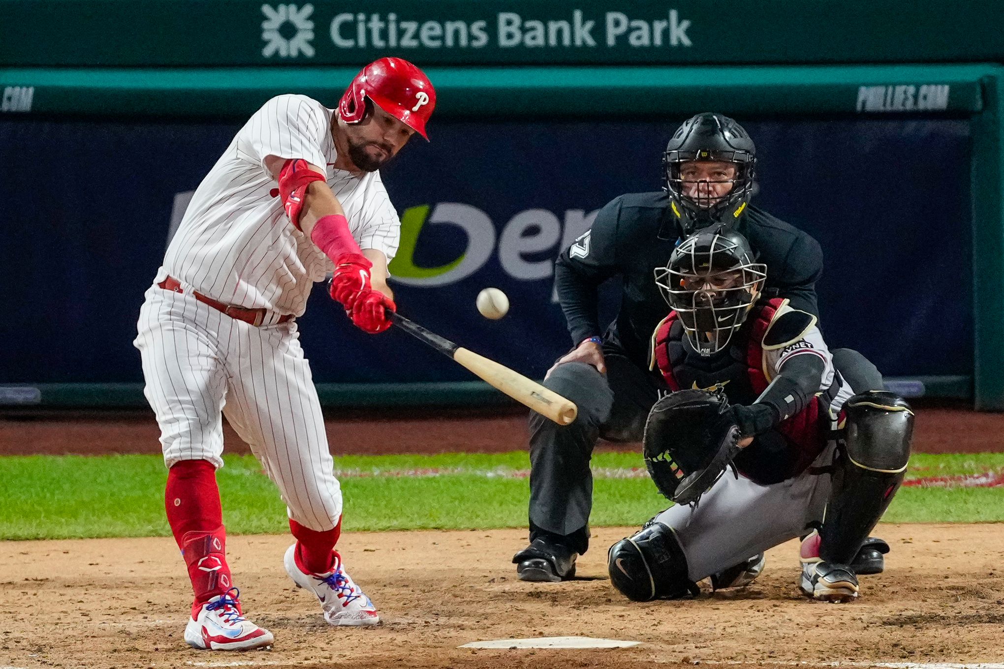 MLB playoffs highlights: Diamondbacks sweep Dodgers, reach NLCS