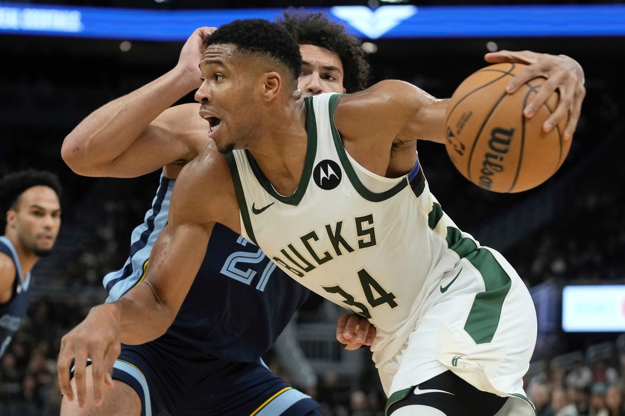 Giannis, Bucks Focus on Big Picture as All Star Game Passes