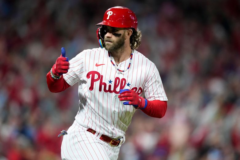 NLDS: Nick Castellanos hits two homers, powers Phillies past