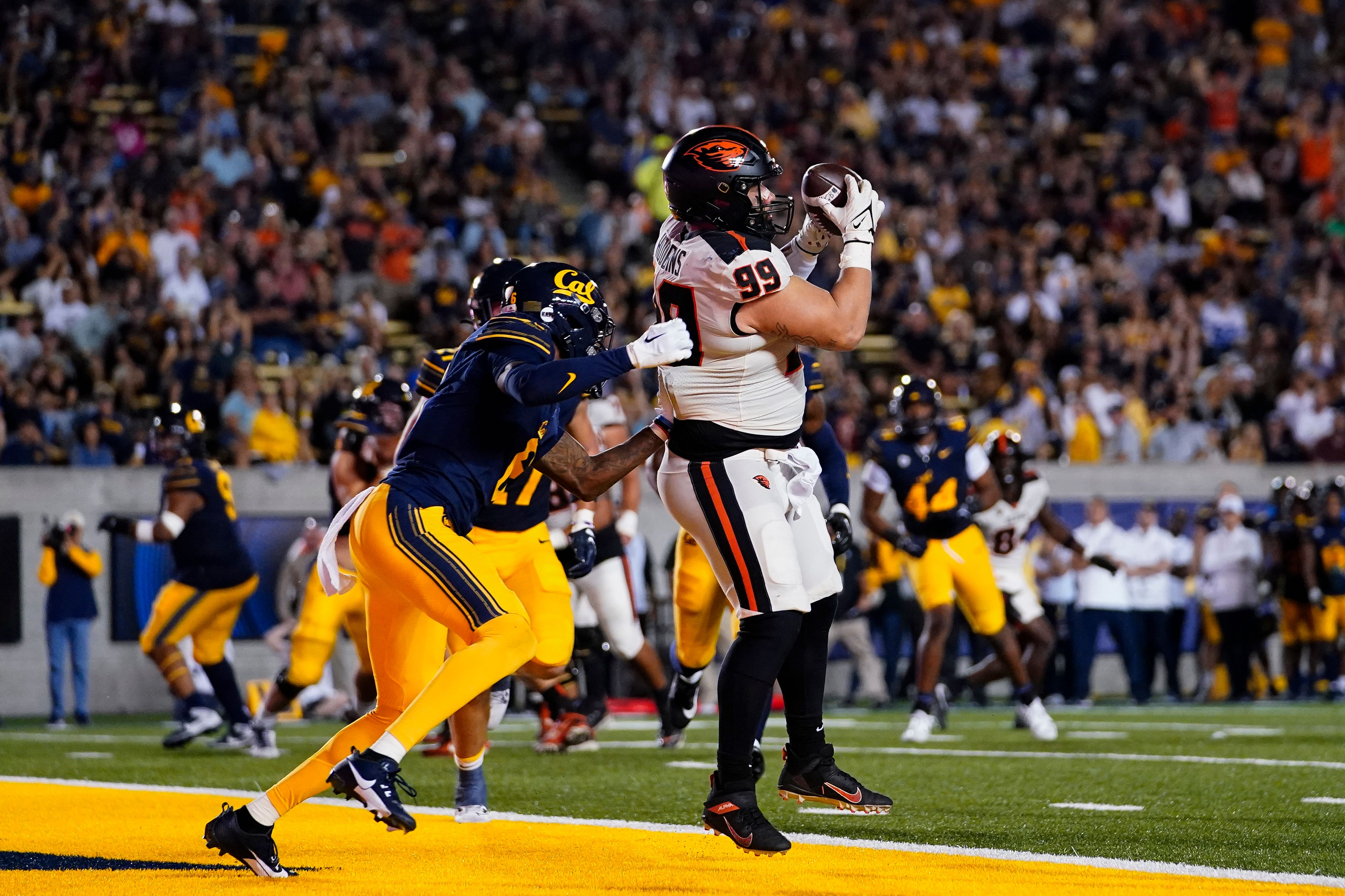 DJ UIAGALELEI TOUCHDOWN PYLON OREGON STATE BEAVERS JSA COA AUTOGRAPHED OSU cheapest