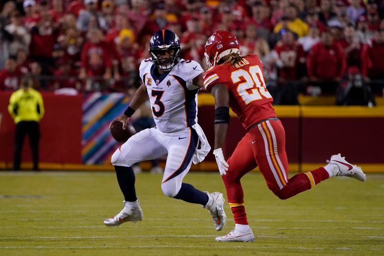 How to watch Chiefs vs. Broncos: Live stream and game predictions