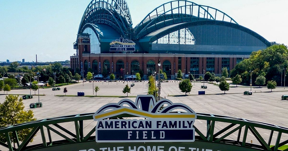 Wisconsin Republican says Brewers stadium funding plan dead