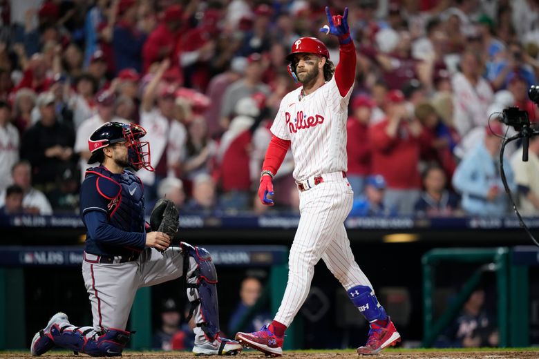 Bryce Harper DESTROYS HR In NLDS Game 3!