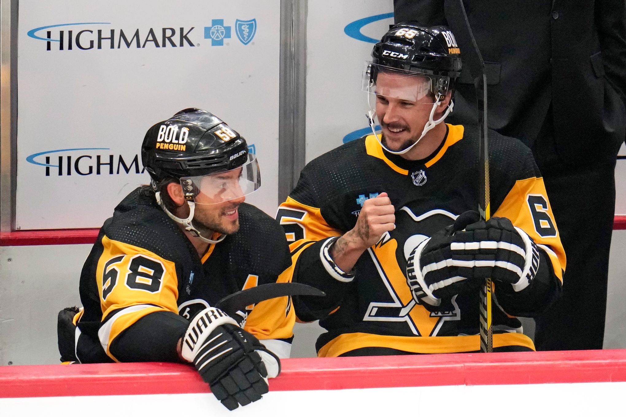 Pittsburgh Penguins acquire Erik Karlsson from San Jose Sharks