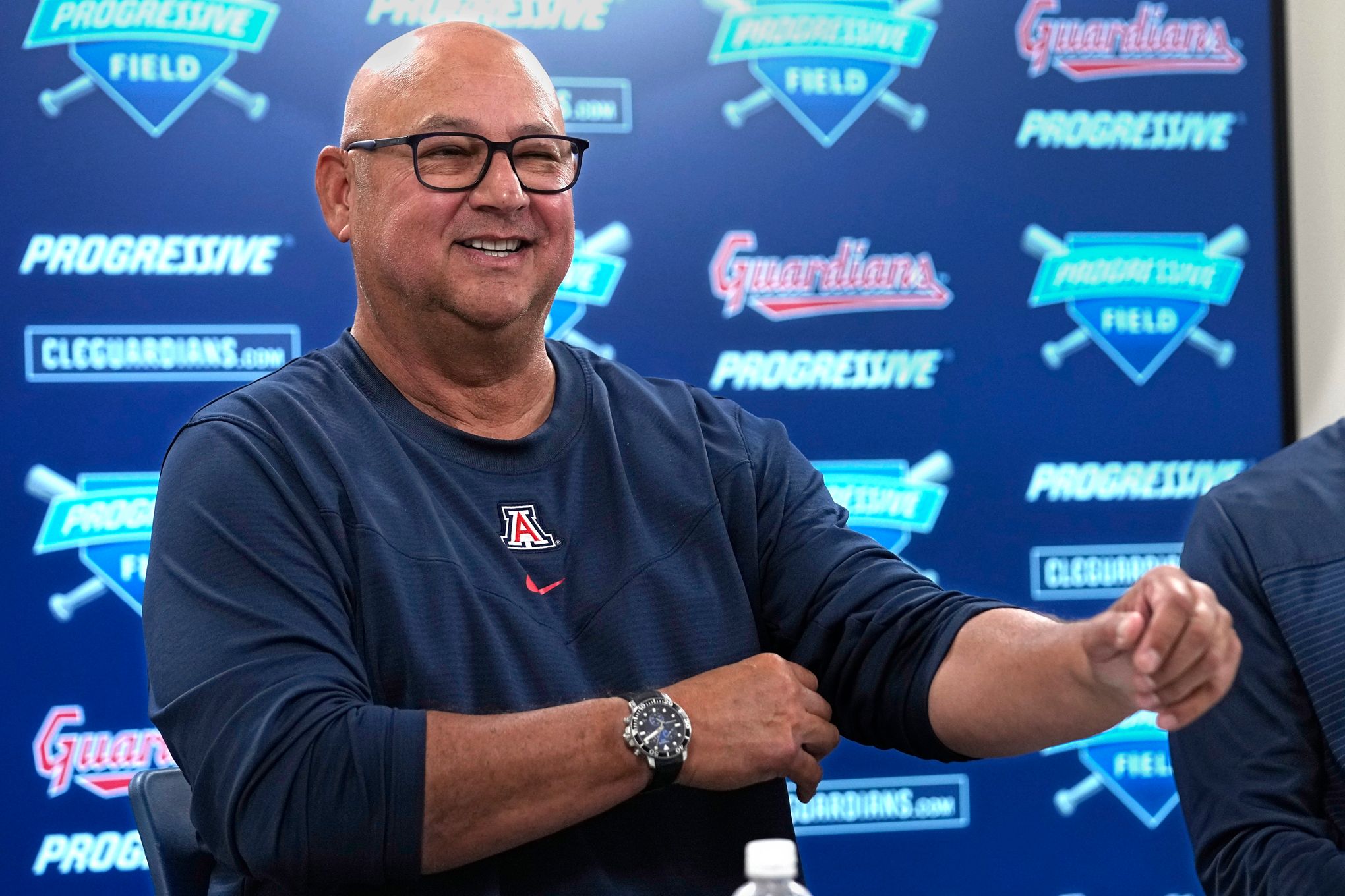 Guardians manager Terry Francona agrees to return in 2023 - ESPN