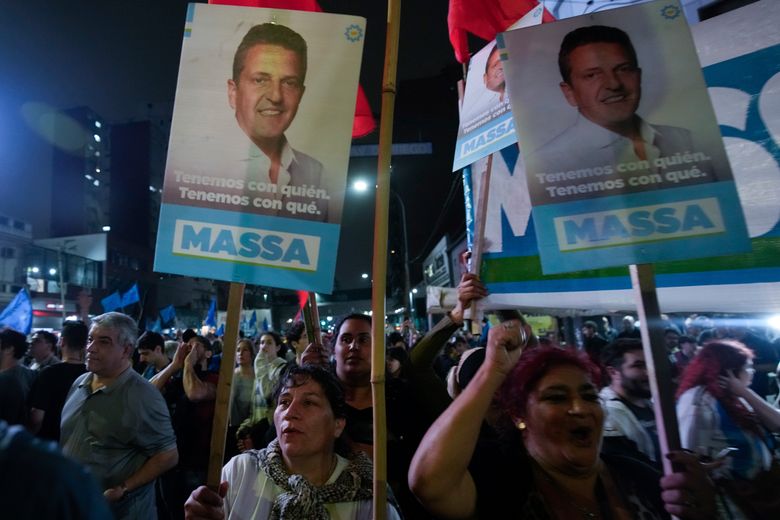 Argentine Presidential Primary Voters Propel Far-Right Outsider to Surprise  Win - WSJ