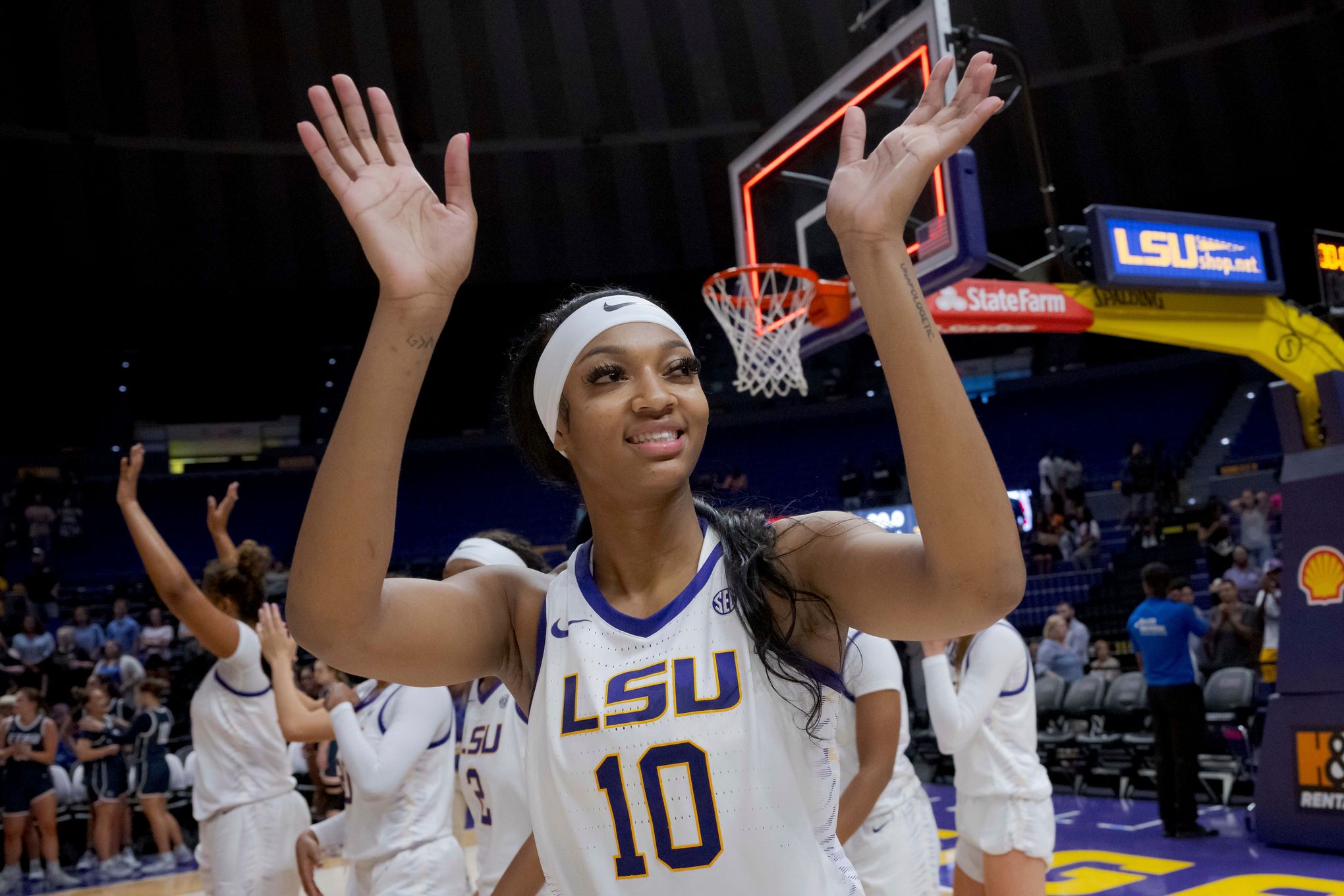 Updated: College Women's Basketball Transfer Portal: Expanded Top