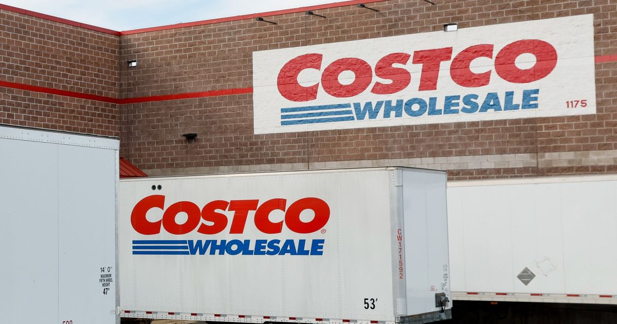 对Costco的热情在动荡的经济中经受住了考验。它能持续下去吗？