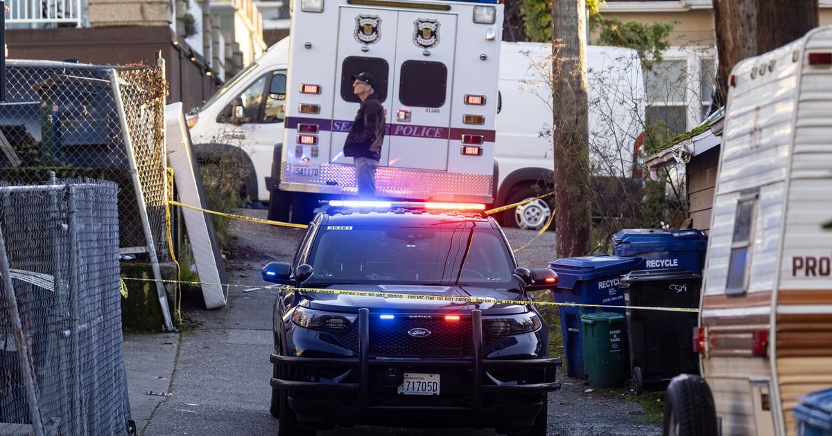 Man fatally injured in University District The Seattle Times