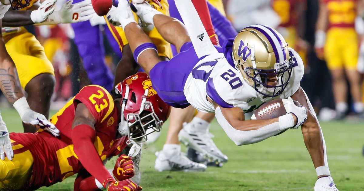 Photos UW defeats USC, 5242 The Seattle Times